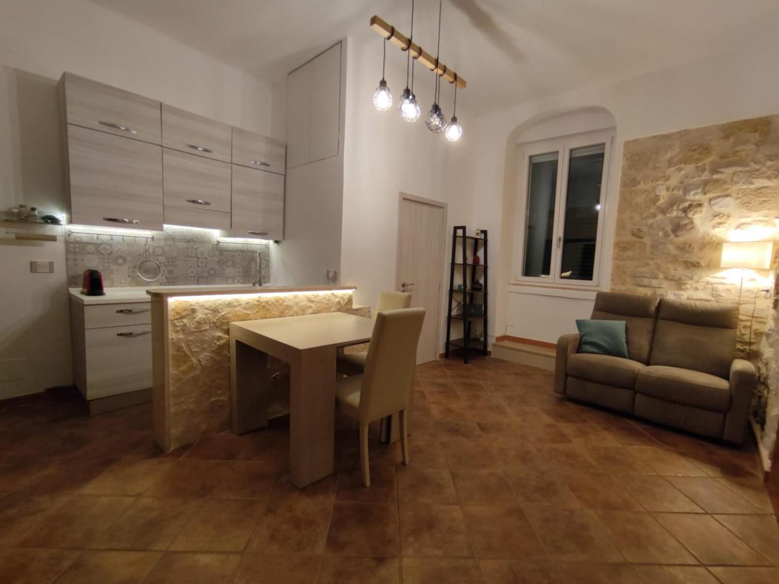 Amor Di Casa Trani Bagian luar foto