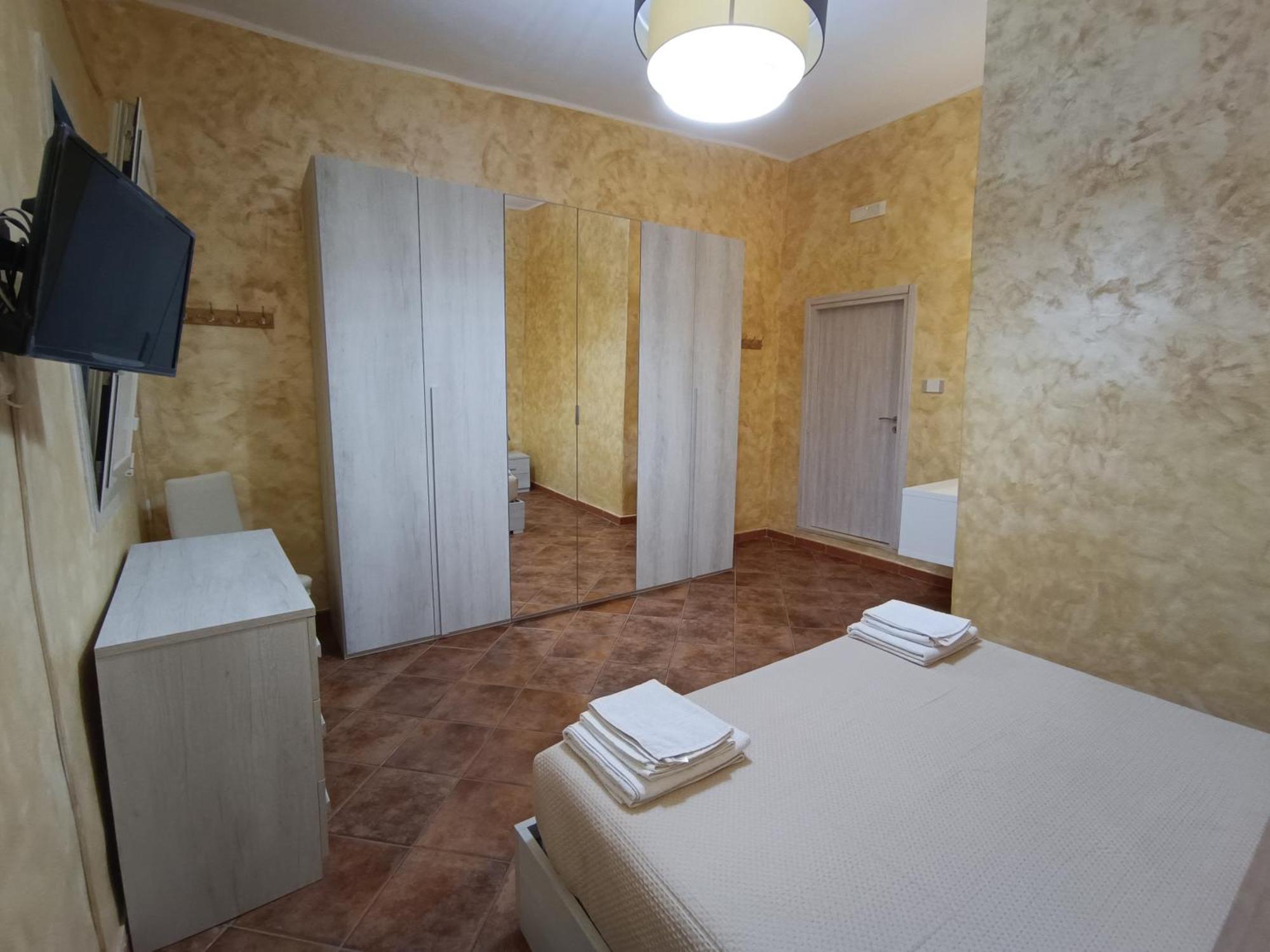 Amor Di Casa Trani Bagian luar foto