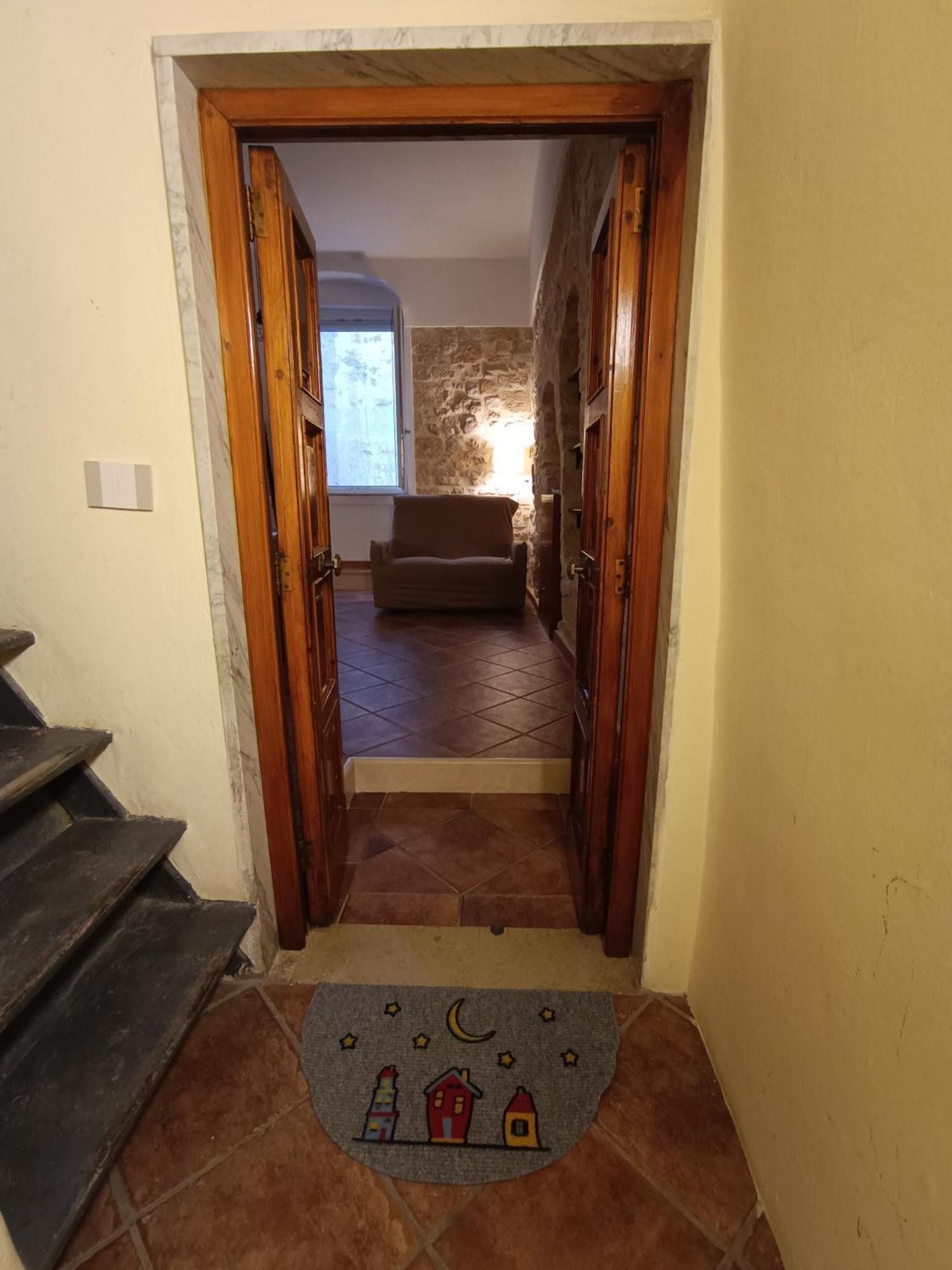 Amor Di Casa Trani Bagian luar foto