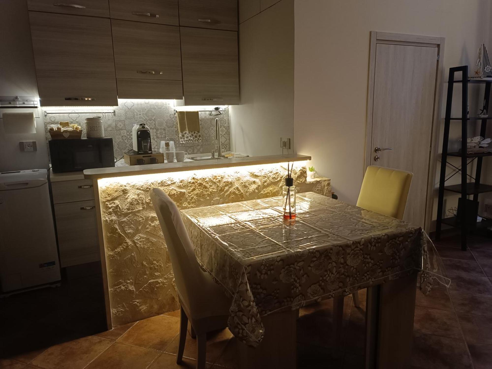 Amor Di Casa Trani Bagian luar foto