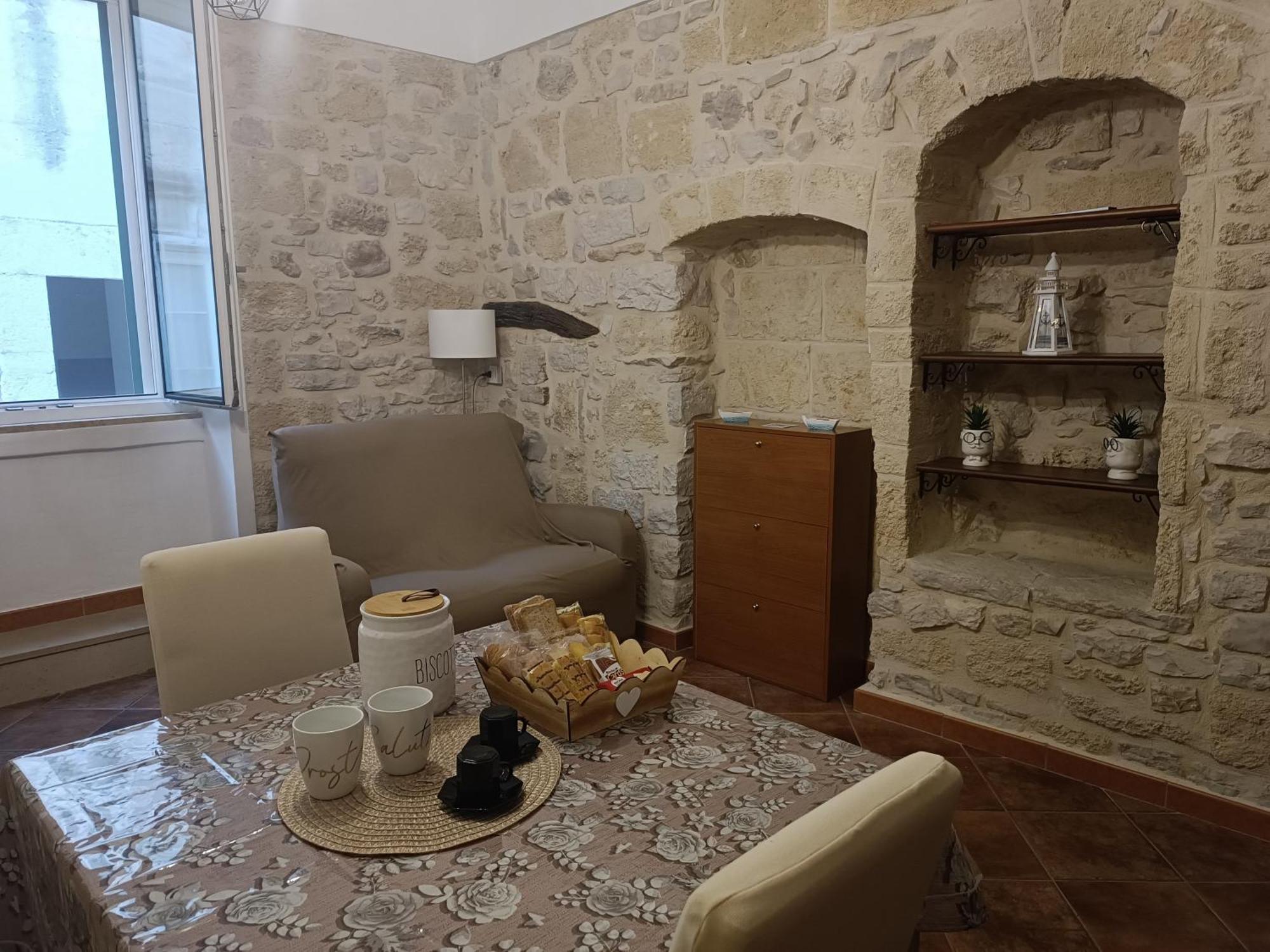 Amor Di Casa Trani Bagian luar foto